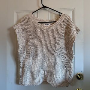Old Navy oatmeal beige shakerstitch sweater top Medium
